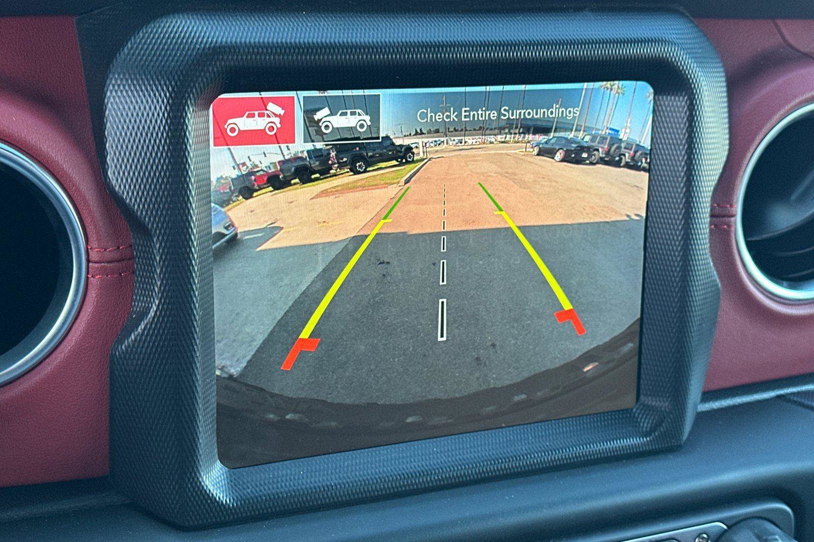 Used 2023 Jeep Wrangler Unlimited Rubicon 4xe image 22