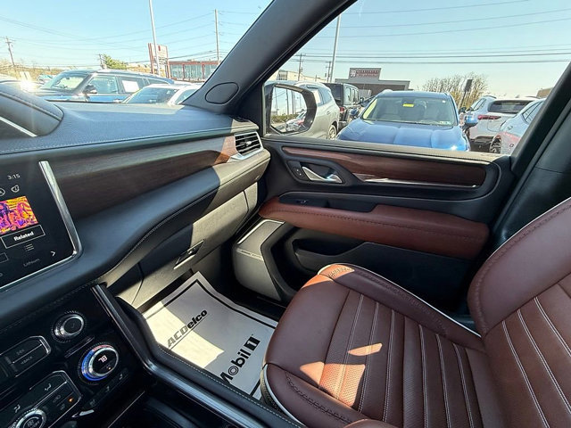 Certified 2023 GMC Yukon Denali Ultimate image 39