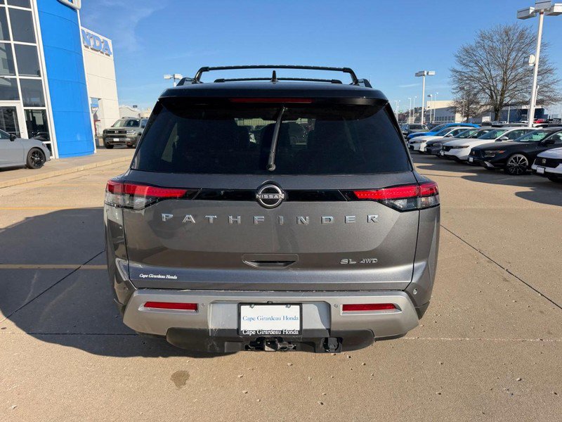 Used 2022 Nissan Pathfinder SL w/ SL Premium Package AWD/4WD image 3