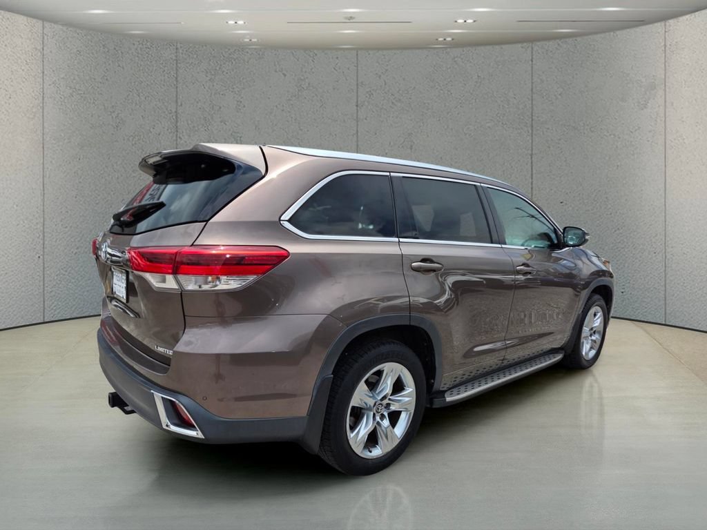 Used 2019 Toyota Highlander Limited FWD image 5