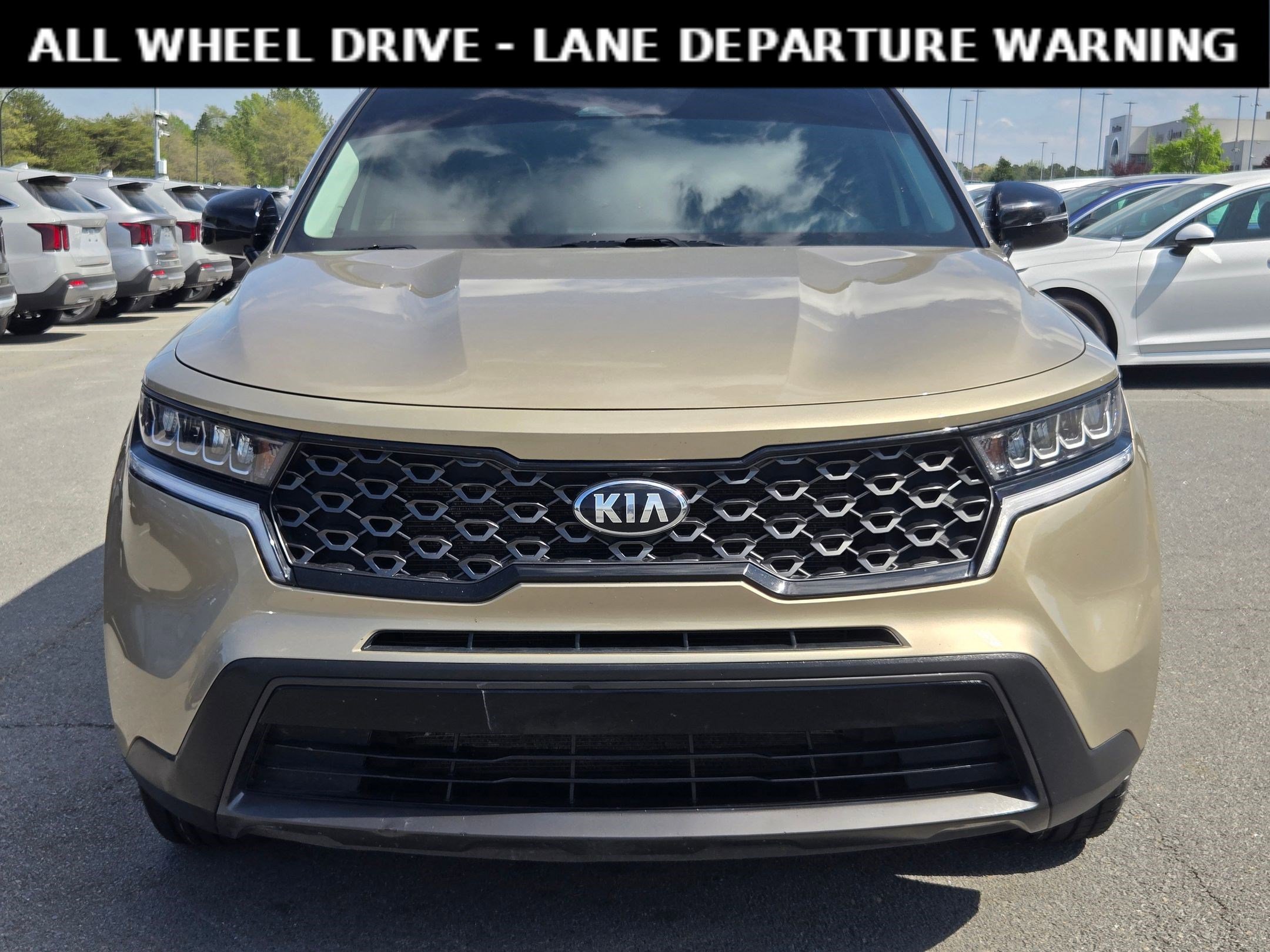 Used 2021 Kia Sorento S w/ Panoramic Sunroof Package image 2