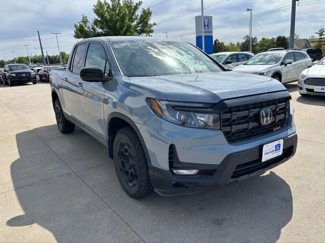 Certified 2025 Honda Ridgeline Sport+ image 3