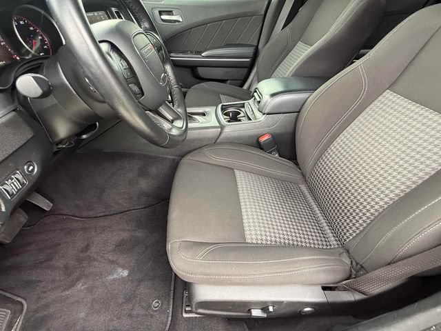 Used 2023 Dodge Charger SXT RWD image 15