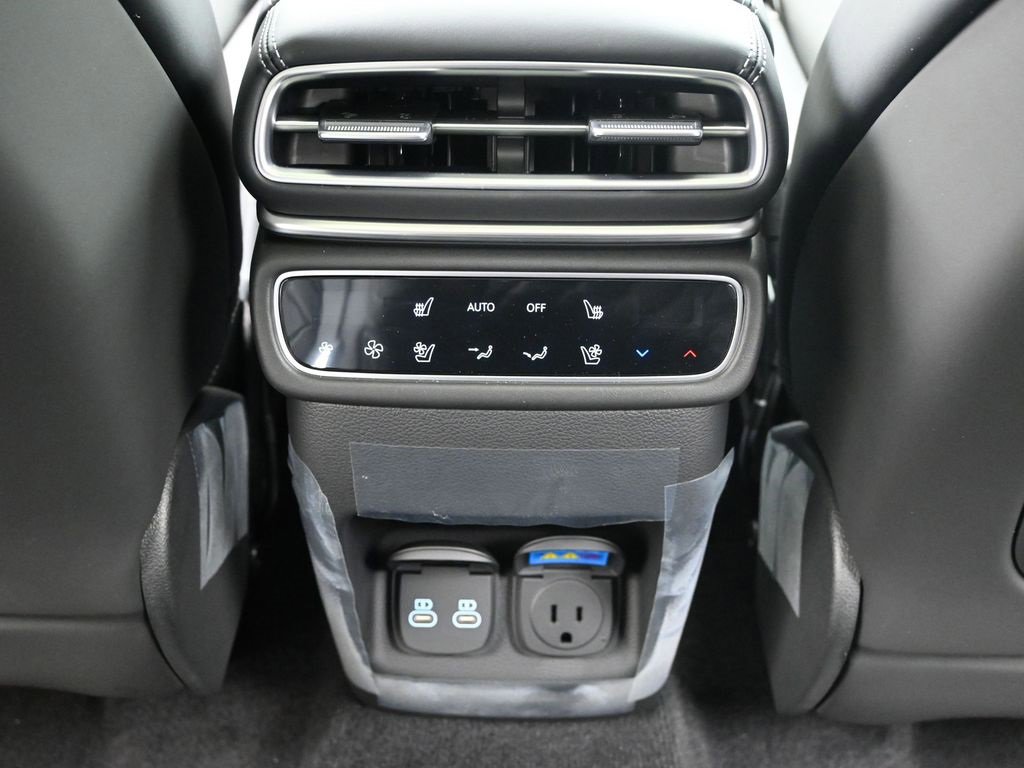 New 2025 Genesis GV80 3.5T Prestige image 16