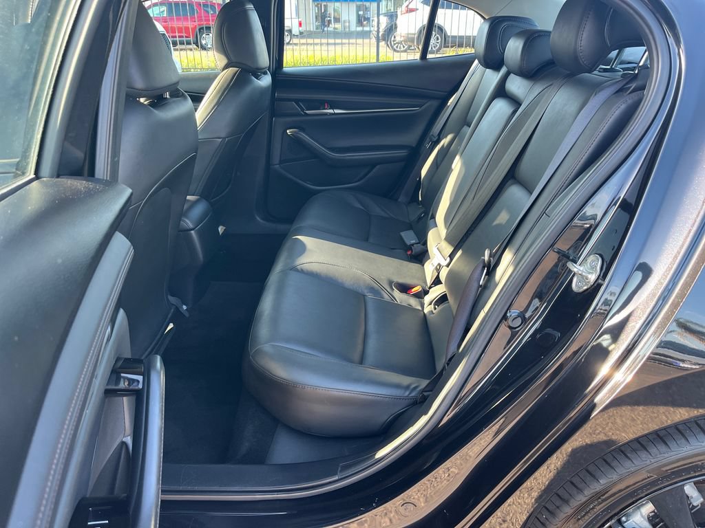 Used 2024 MAZDA MAZDA3 s FWD image 25