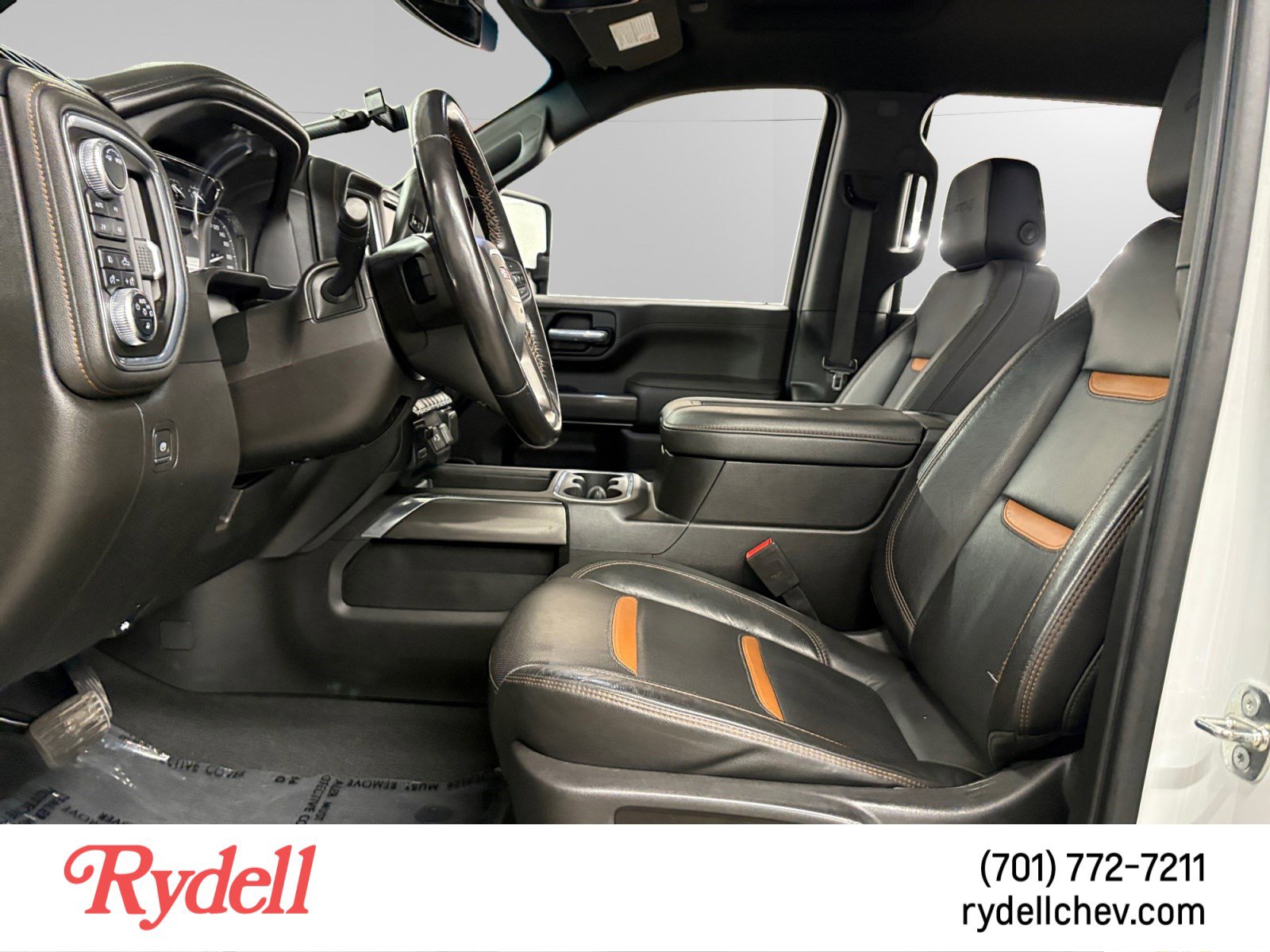 Used 2022 GMC Sierra 2500 AT4 w/ Gooseneck/5TH Wheel Package image 10