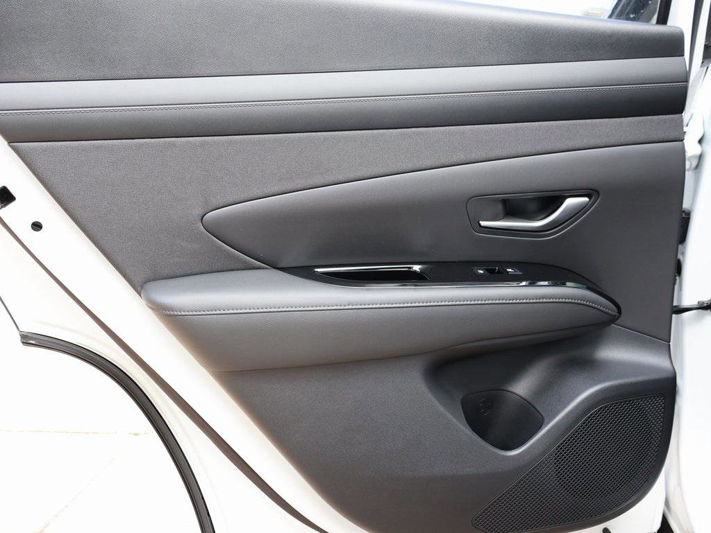 New 2026 Hyundai Tucson Limited image 18