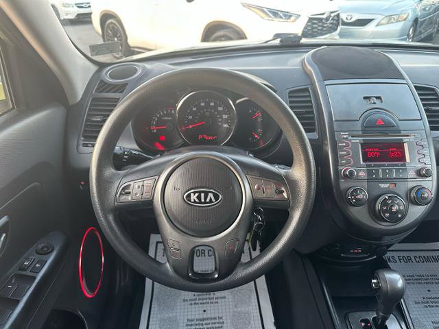 Used 2010 Kia Soul + w/ Audio Pkg FWD image 21