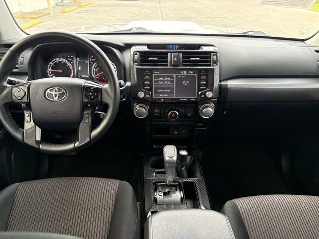 Used 2024 Toyota 4Runner TRD Off-Road image 32