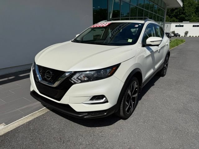 Used 2022 Nissan Rogue Sport SL AWD/4WD image 3