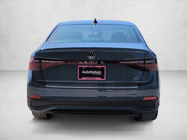 New 2026 Volkswagen Jetta SE FWD image 8