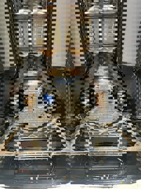 Used 2003 Chevrolet Corvette Coupe w/ Preferred Equipment Group RWD image 34