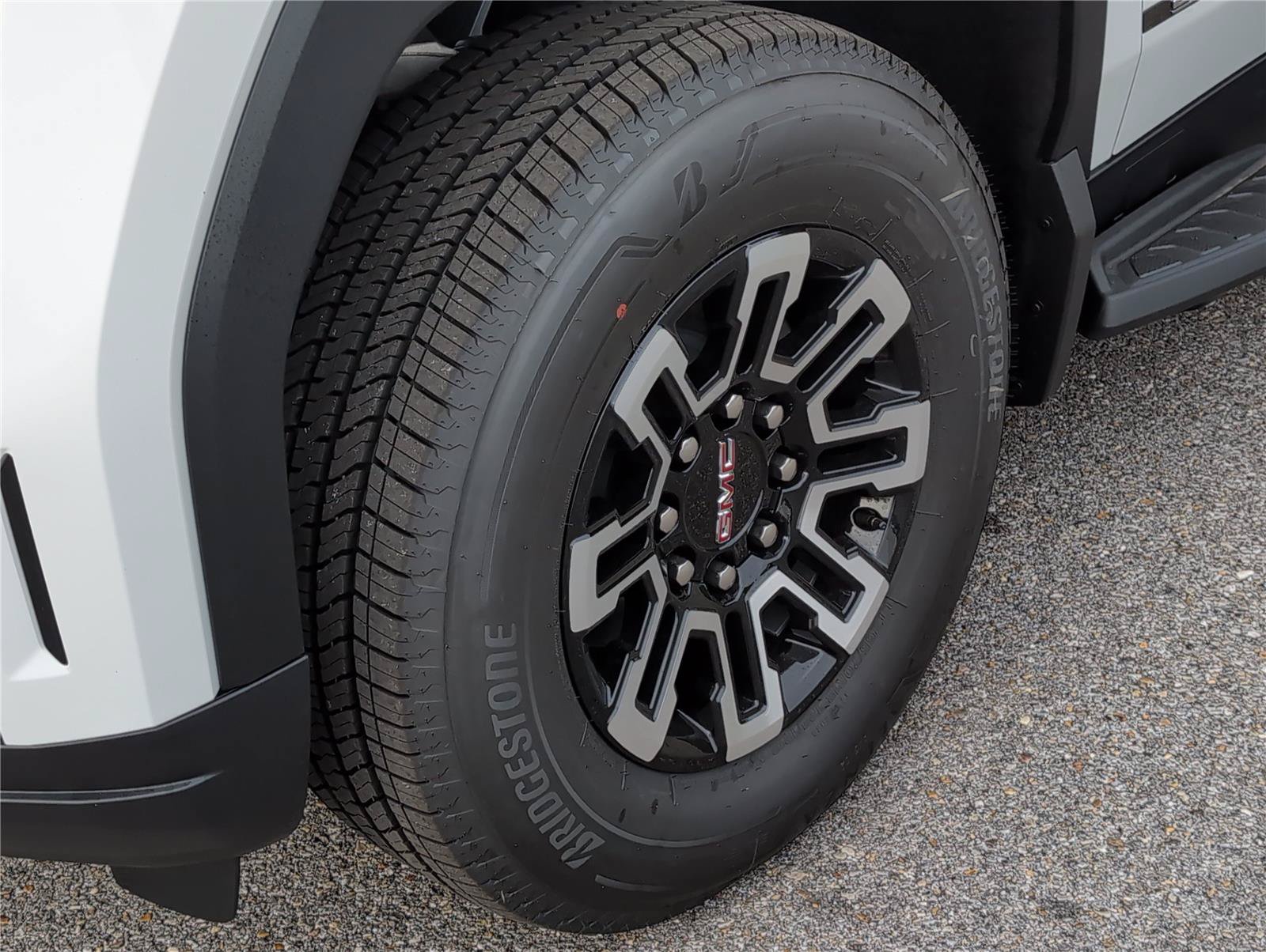 New 2026 GMC Sierra EV Elevation AWD/4WD image 30