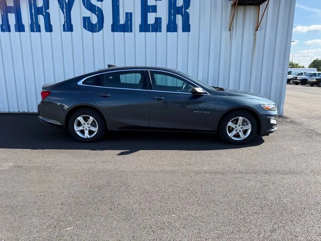 Used 2020 Chevrolet Malibu LS FWD image 9
