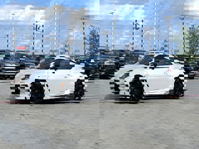 Used 2023 Toyota GR86 Premium image 1