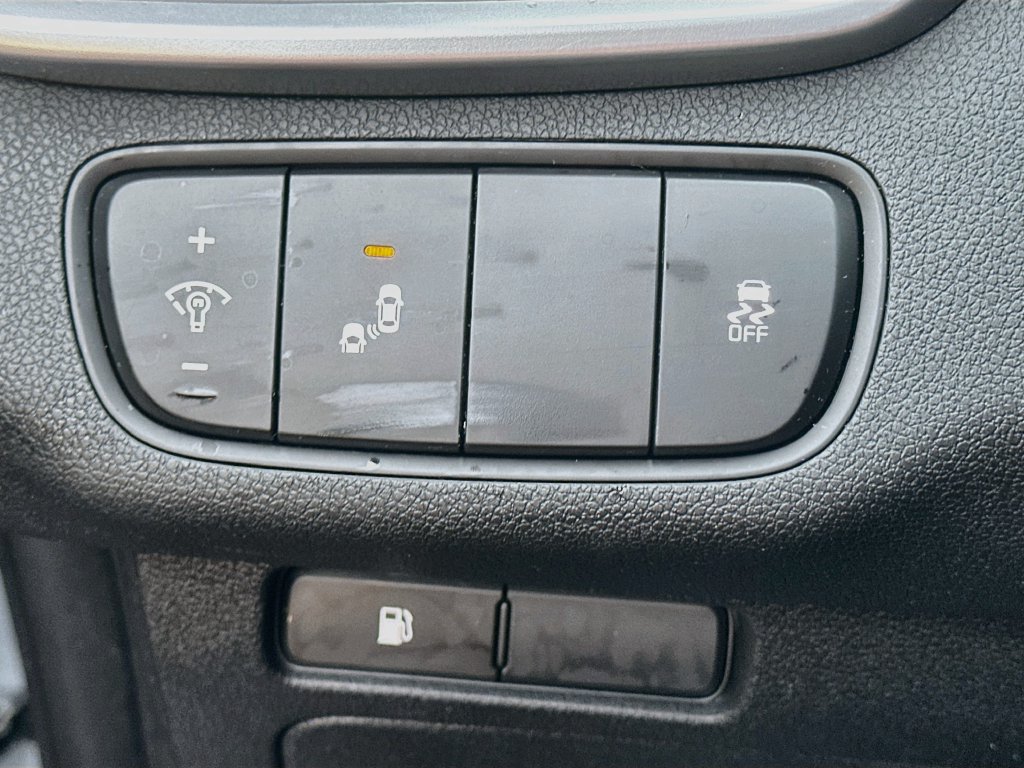 Used 2019 Kia Sorento FWD image 10