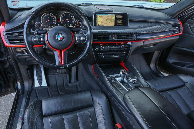 Used 2015 BMW X6 M image 21