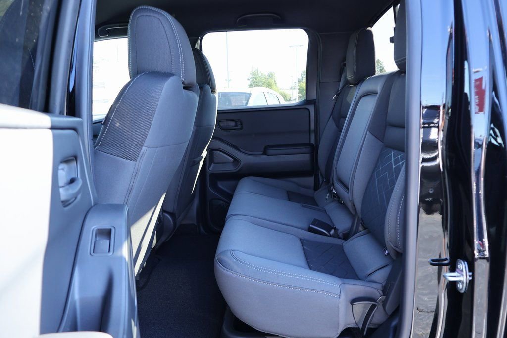 New 2026 Nissan Frontier SV w/ SV Convenience Package image 8