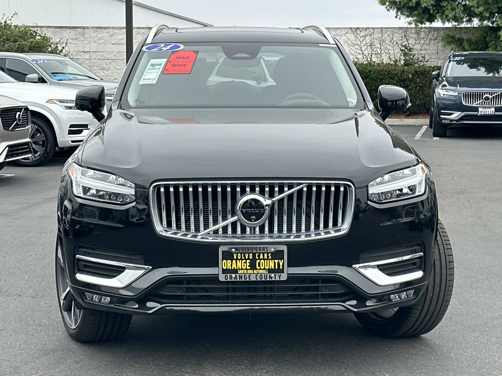 Certified 2024 Volvo XC90 B6 Ultimate w/ Lounge Package image 2