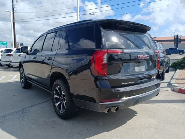 Used 2025 GMC Yukon AT4 w/ AT4 Premium Package AWD/4WD image 7