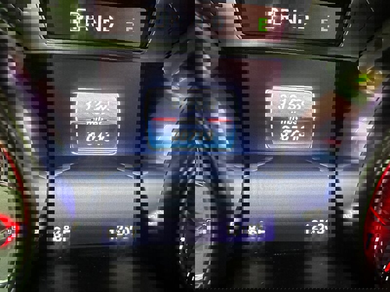 Used 2015 Mercedes-Benz SL 550 w/ White Arrow Edition image 26