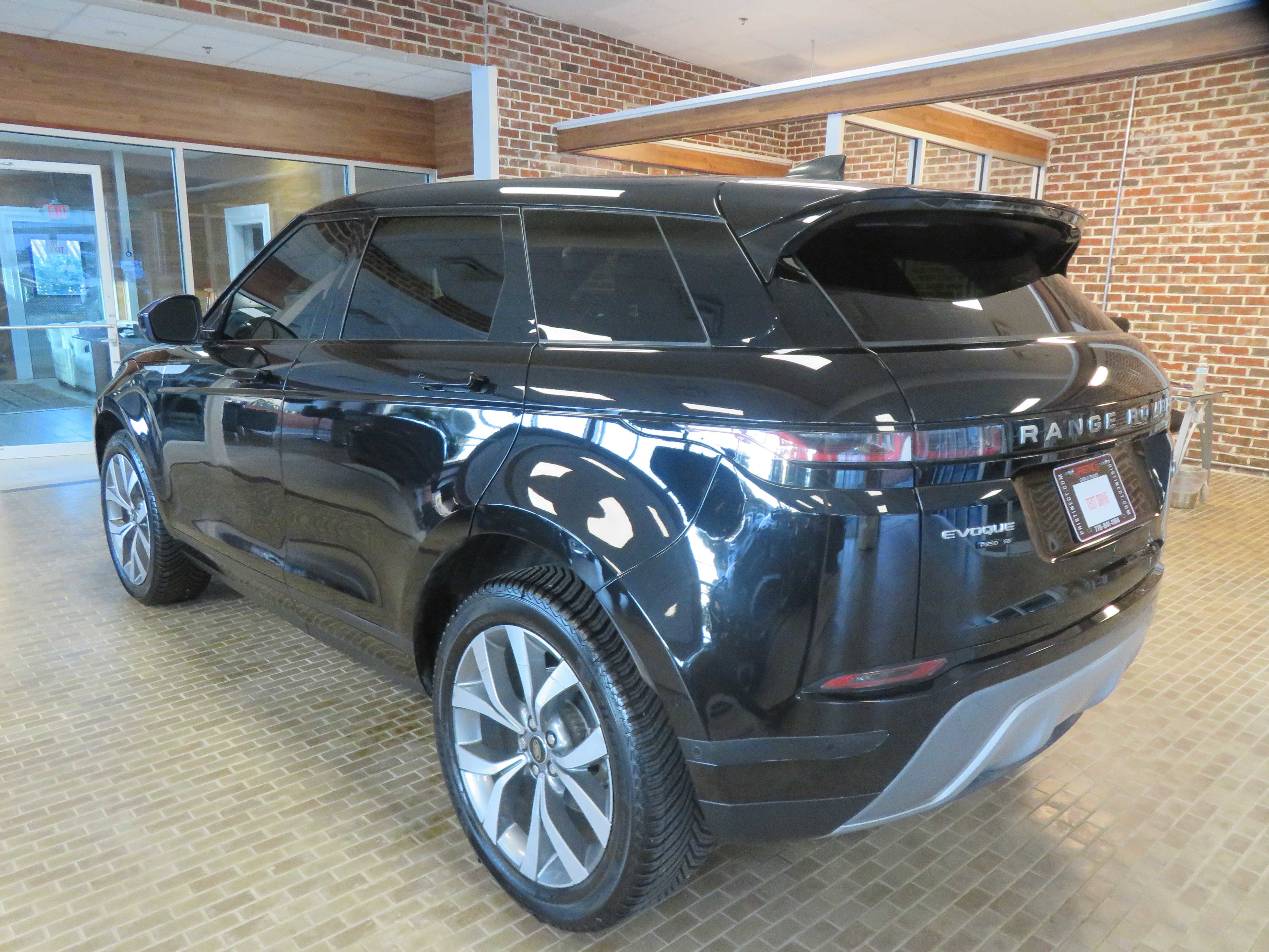Used 2020 Land Rover Range Rover Evoque SE image 68