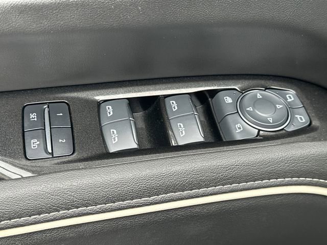 Used 2024 Cadillac Escalade Sport w/ Touring Package AWD/4WD image 29