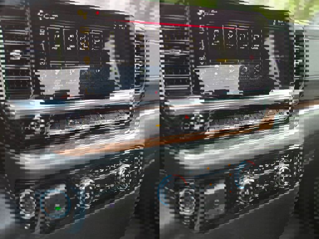 New 2026 GMC Sierra 1500 Elevation w/ Elevation Select Package image 18