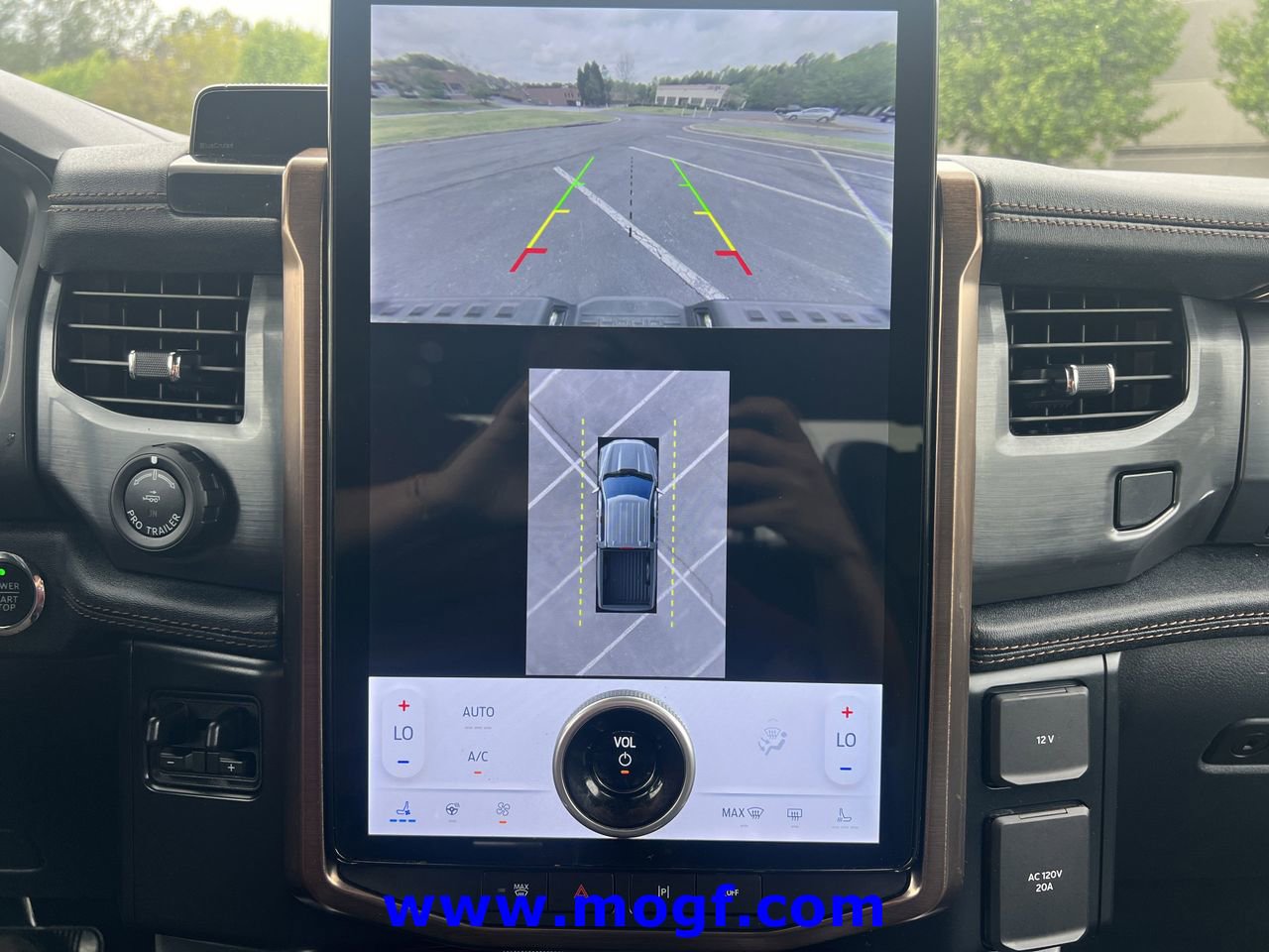 Certified 2023 Ford F150 Lightning Lariat w/ Equipment Group 511A High image 5