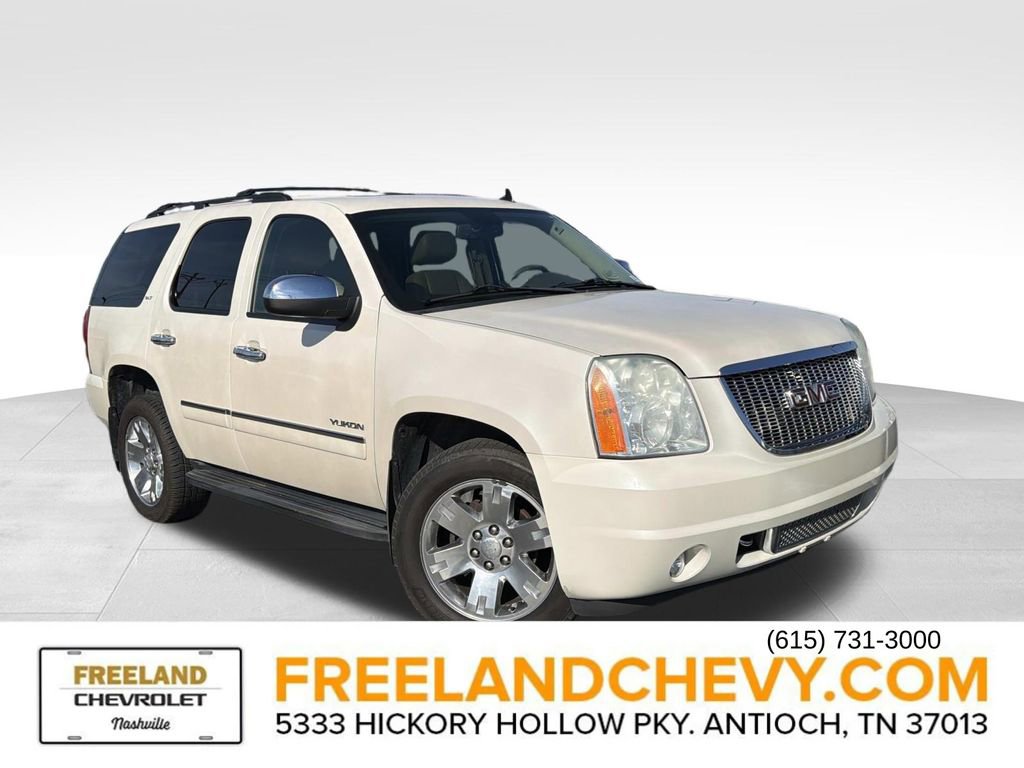 Used 2011 GMC Yukon SLT w/ SLT Chrome Package