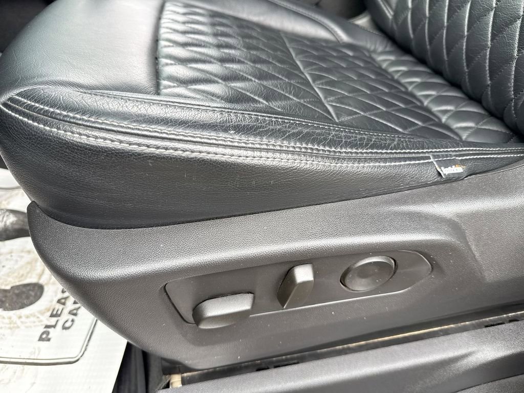 Used 2023 GMC Sierra 1500 Elevation image 12