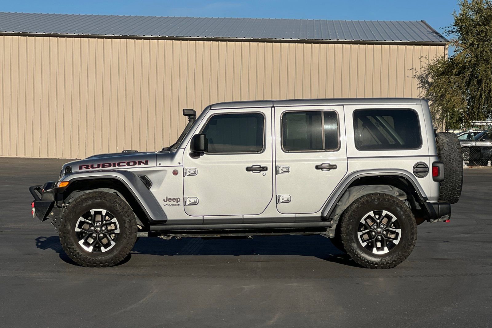 Used 2021 Jeep Wrangler Unlimited Rubicon AWD/4WD image 7