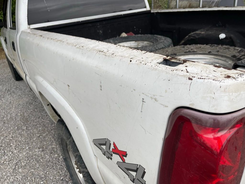 Used 2003 Chevrolet Silverado 2500 LS AWD/4WD image 44