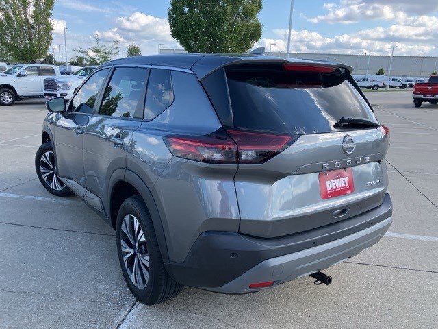 Used 2022 Nissan Rogue SV image 8