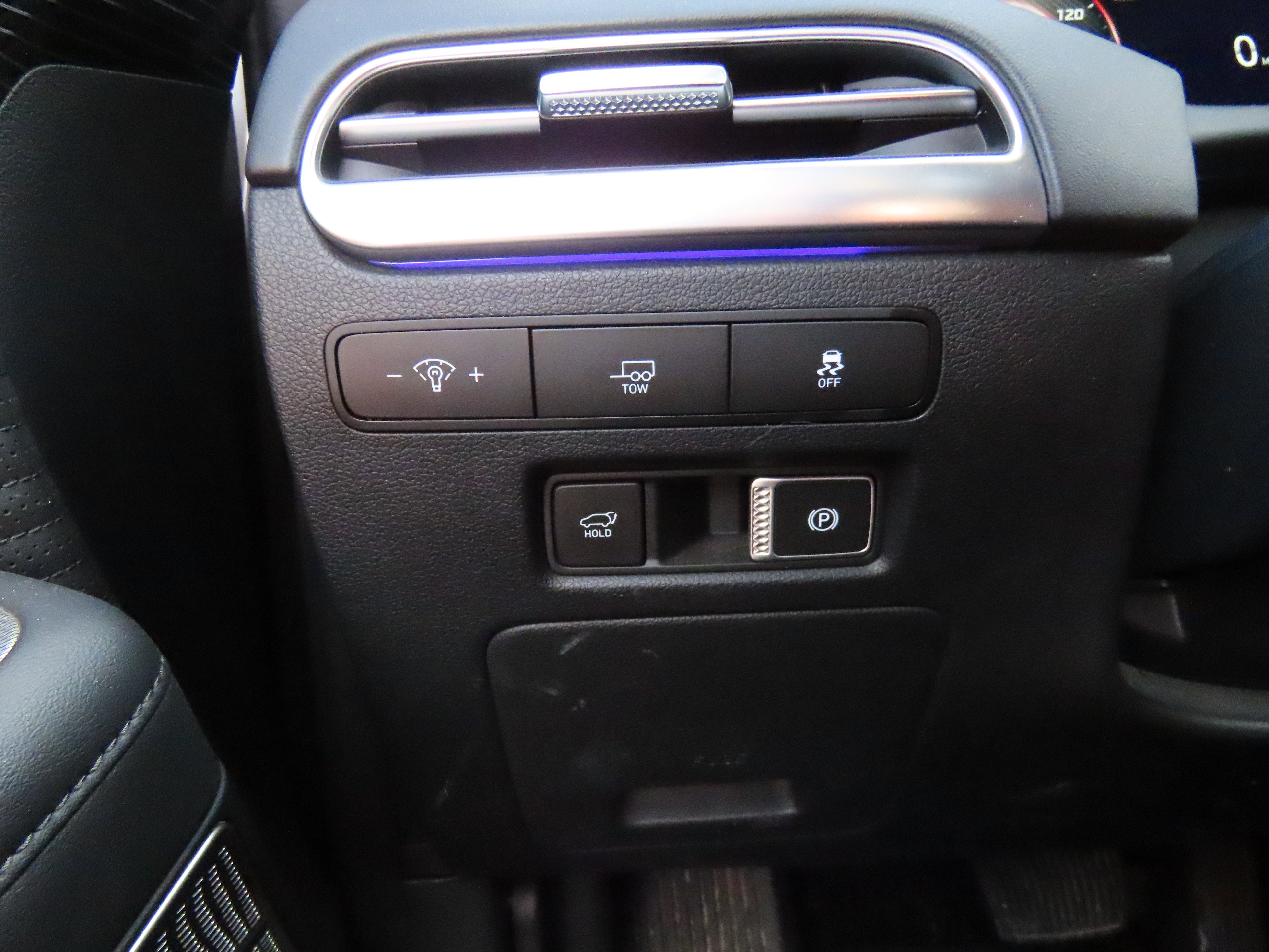 Used 2023 Hyundai Palisade Calligraphy image 34