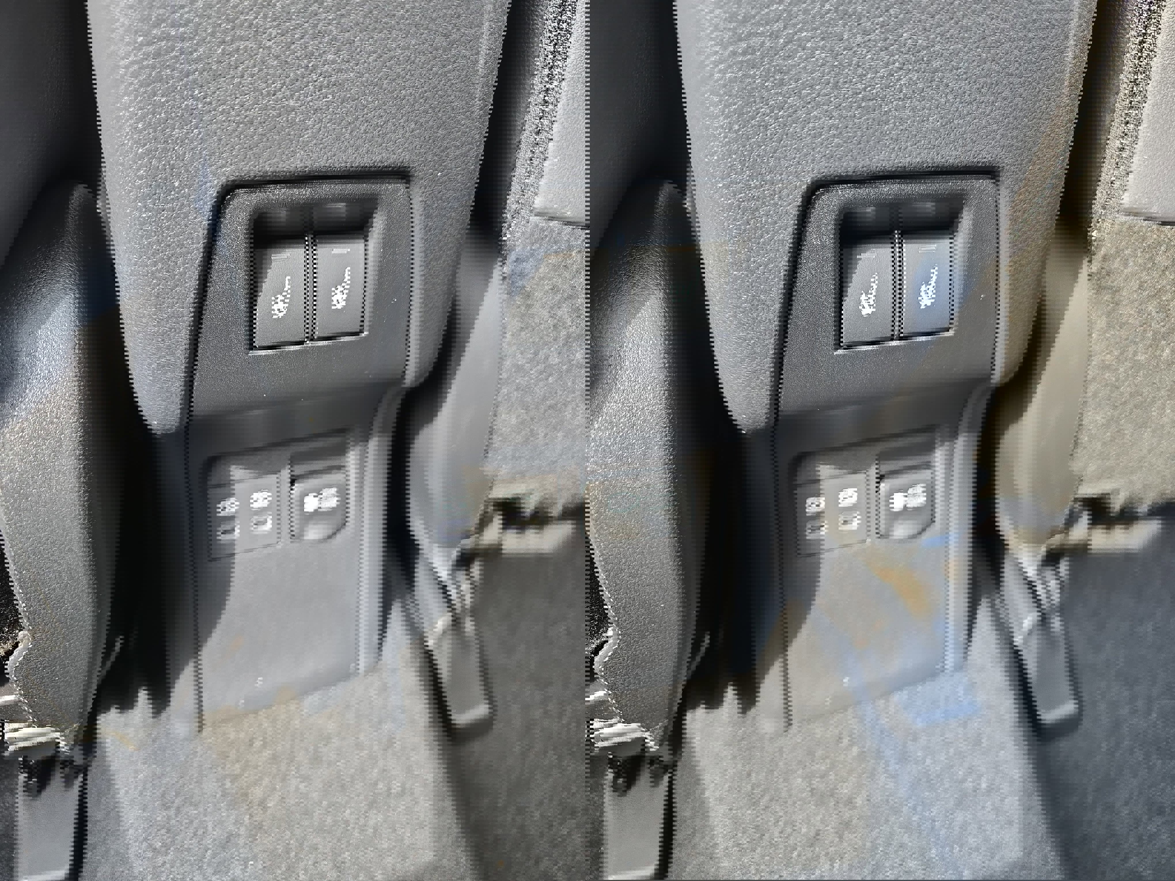 Used 2025 Toyota Prius Plug-In Hybrid image 14