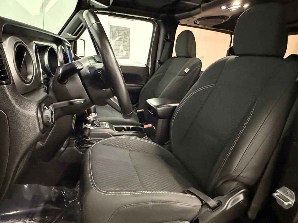 Used 2021 Jeep Wrangler Sport image 13