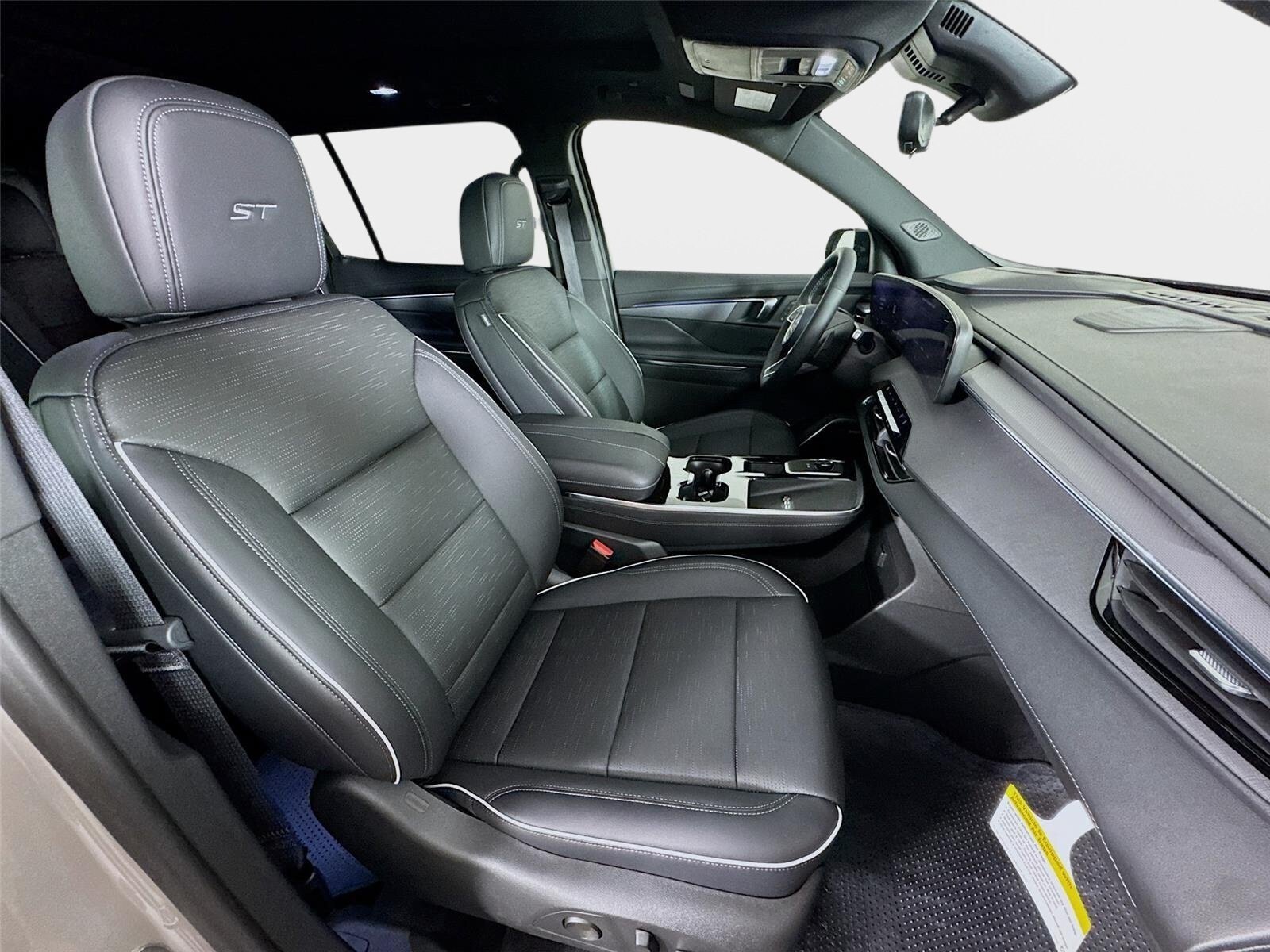New 2026 Buick Enclave Sport Touring w/ Power Package FWD image 31