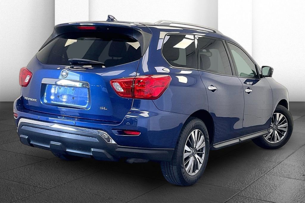 Used 2019 Nissan Pathfinder SL FWD image 12