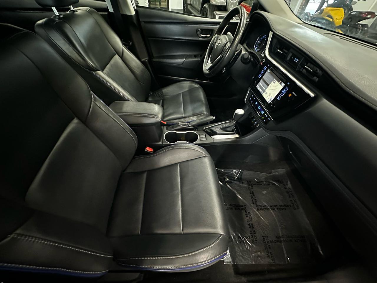 Used 2017 Toyota Corolla XSE w/ Carpet Mat Package (TMS) FWD image 16