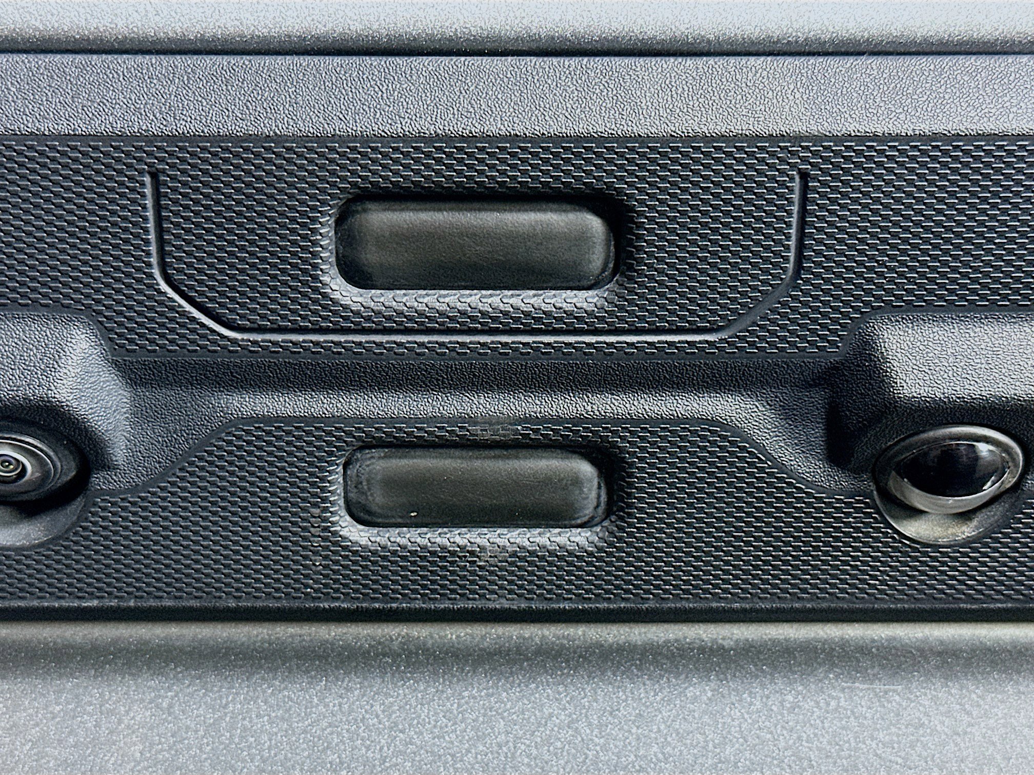 Used 2025 GMC Sierra 1500 SLT image 29