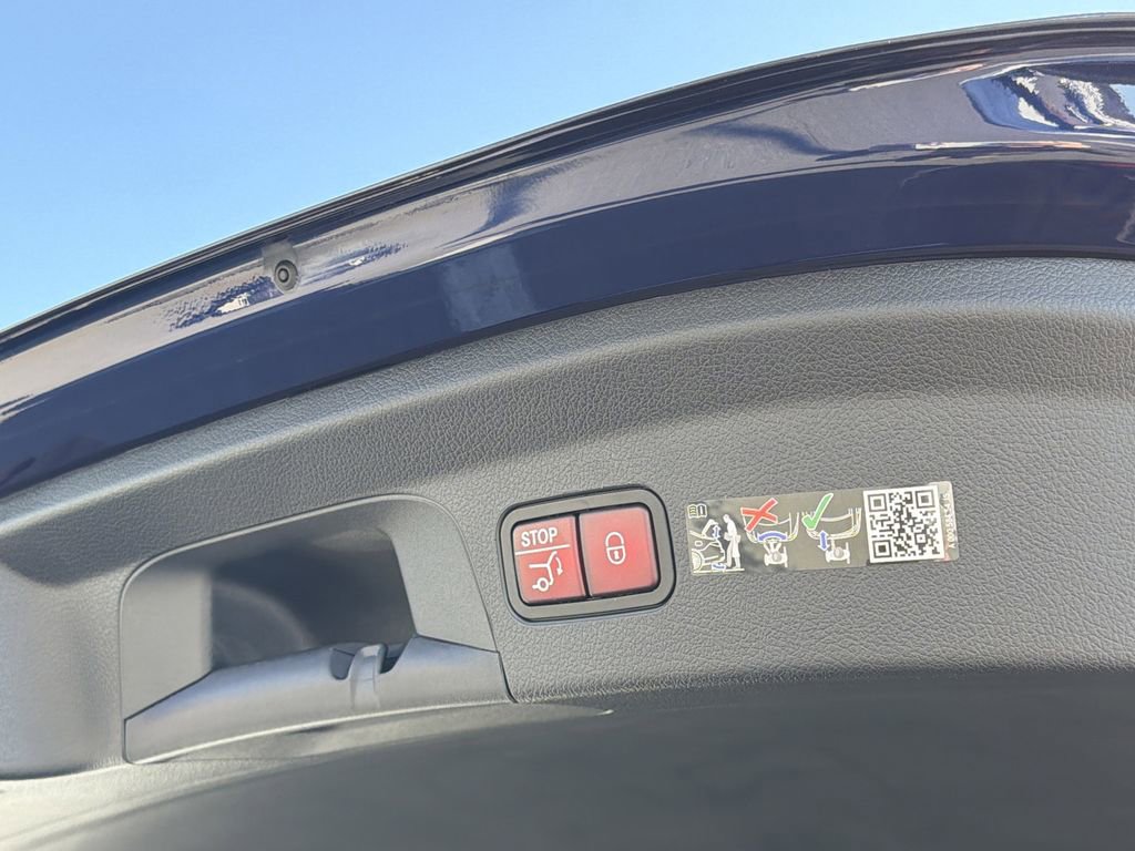 New 2026 Mercedes-Benz GLE 53 AMG 4MATIC Coupe image 16