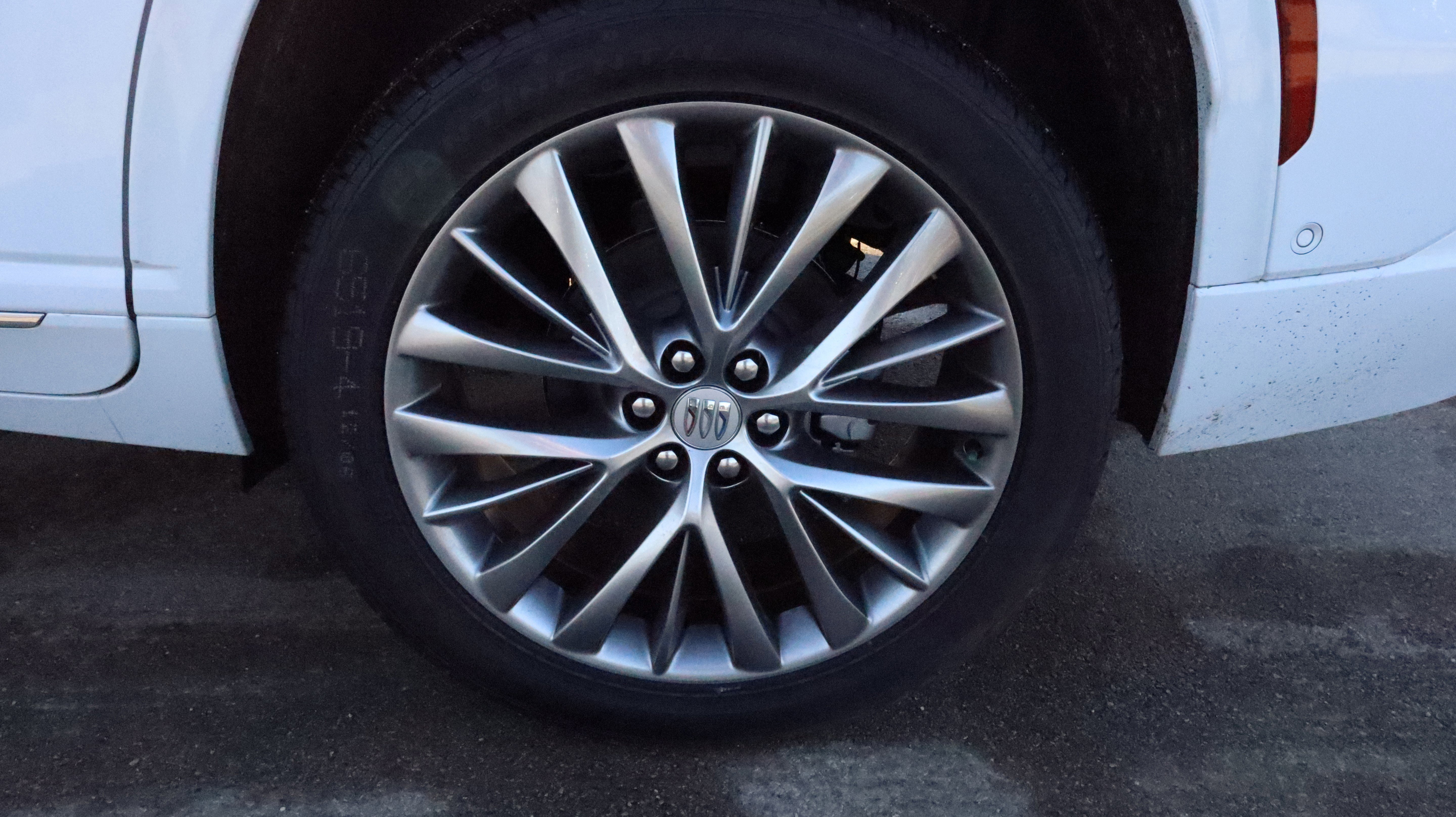 New 2026 Buick Enclave Avenir w/ Super Cruise Package image 22