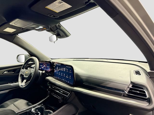 New 2026 Chevrolet Traverse LT w/ LPO, Floor Liner Package FWD image 34