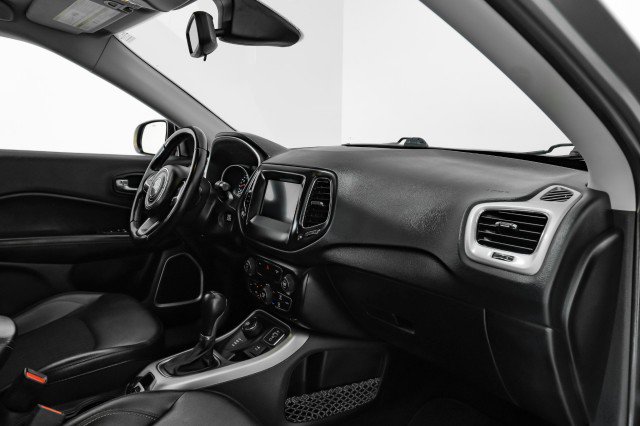Used 2021 Jeep Compass Latitude AWD/4WD image 10