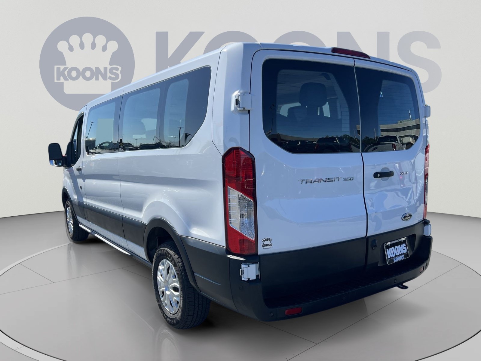 Certified 2025 Ford Transit 350 XLT RWD image 4