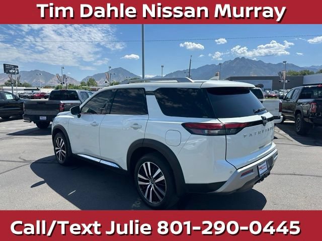 Used 2024 Nissan Pathfinder Platinum AWD/4WD image 8