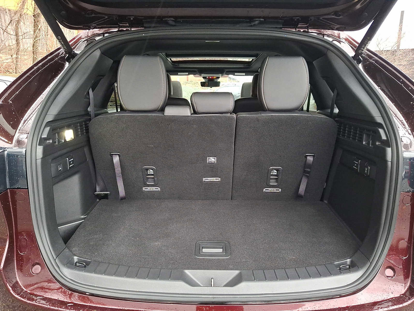 Certified 2025 MAZDA CX-90 Plug-In Hybrid w/ Premium Plus image 28