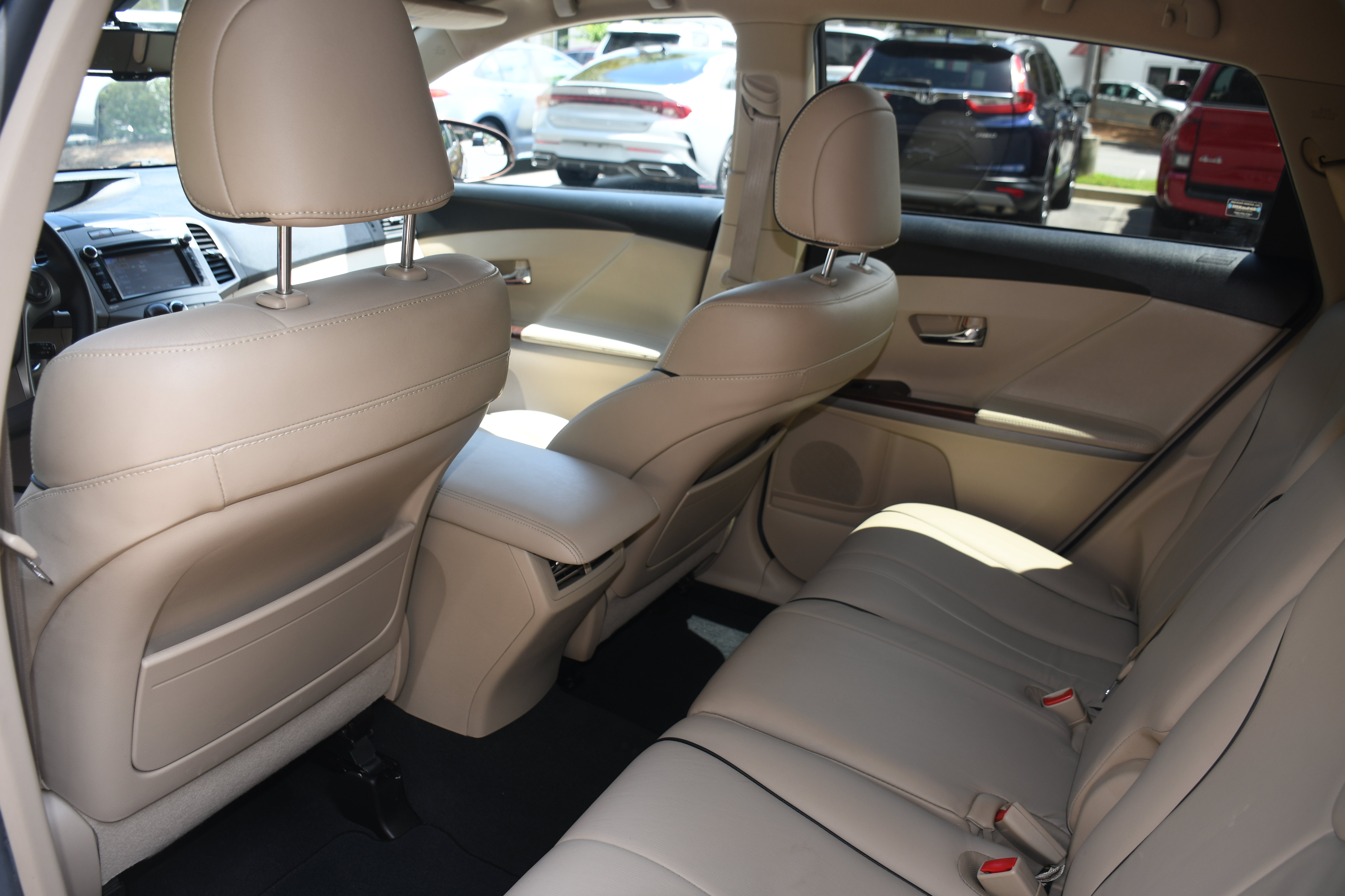 Used 2014 Toyota Venza XLE AWD/4WD image 16