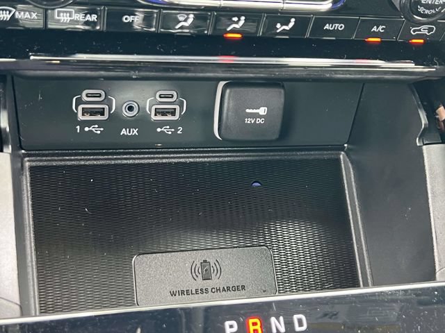 Used 2023 Jeep Grand Cherokee L Limited w/ Luxury Tech Group II AWD/4WD image 33
